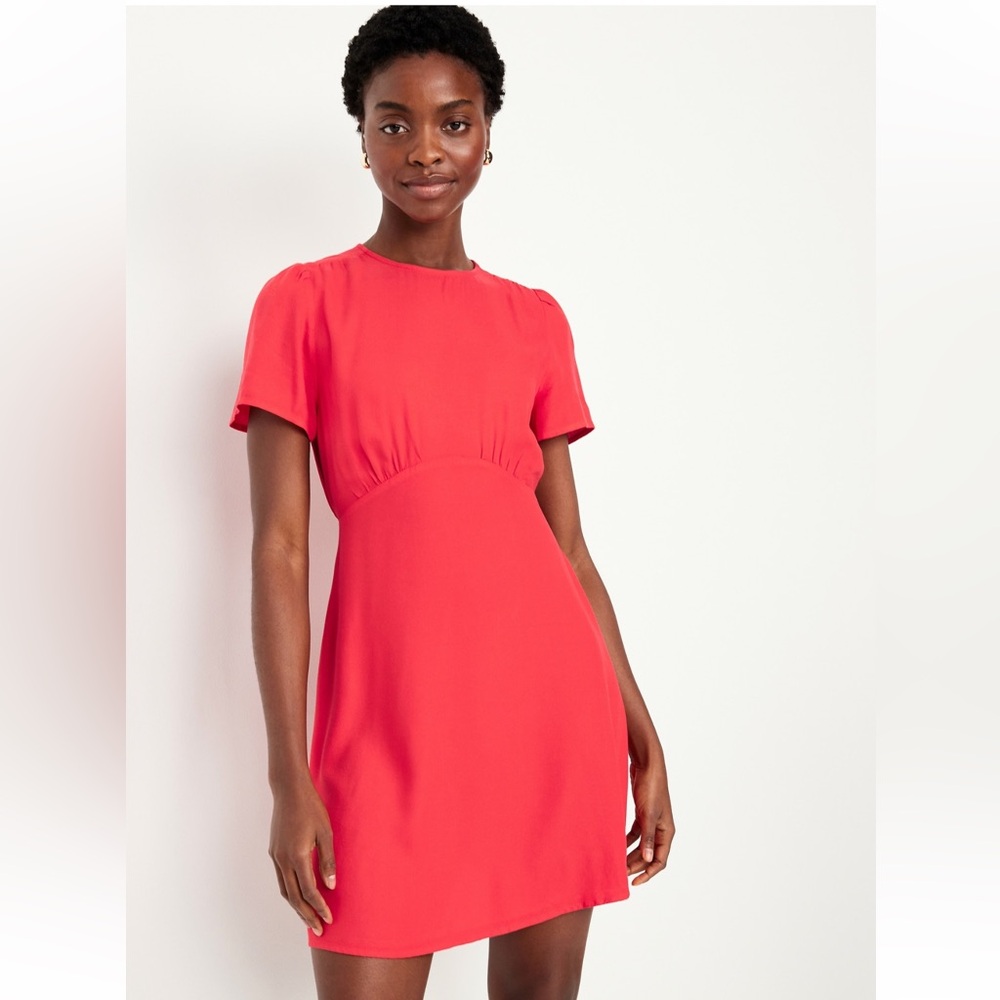 Crepe Mini Dress. XS. Old Navy